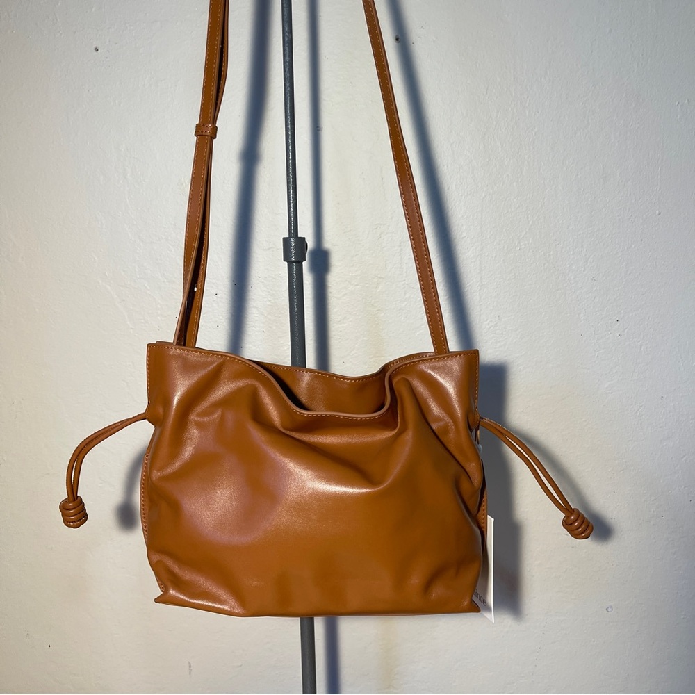 Quince Caramel Crossbody Bag